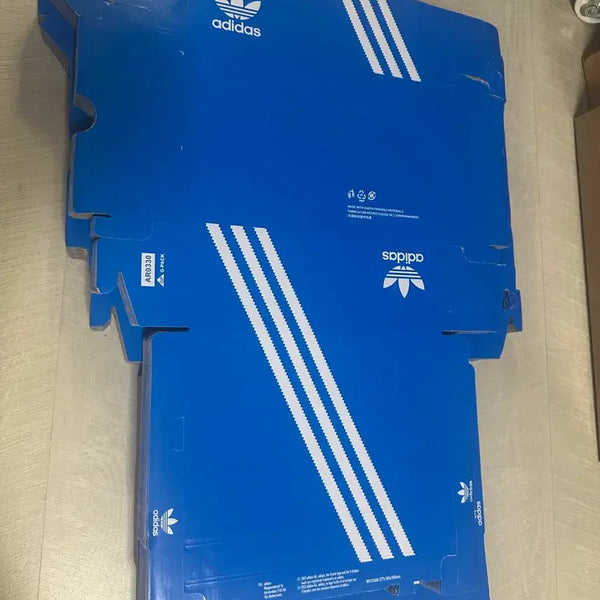 [BUNJANG] Adidas Shoe Box Replacement (Unused) - Multiple Sizes Available / 아디다스 신발 박스 새것 빈박스  2가지 사이즈