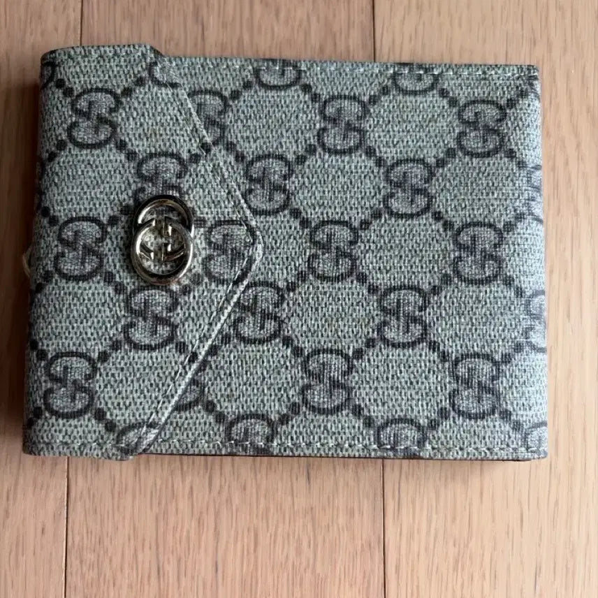 [BUNJANG] Gucci GG Supreme Bi-fold Wallet / 구찌 GG 로고 반지갑