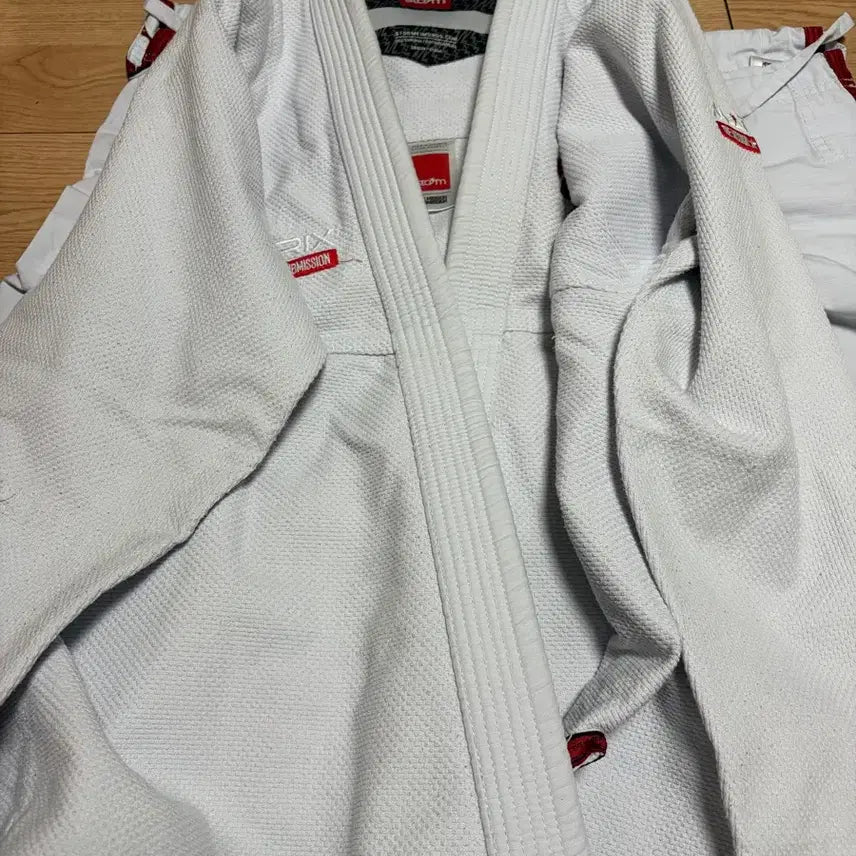 [BUNJANG] Storm Matrix Jiu Jitsu Gi White A3 / 스톰 매트릭스 주짓수 도복 화이트 a3