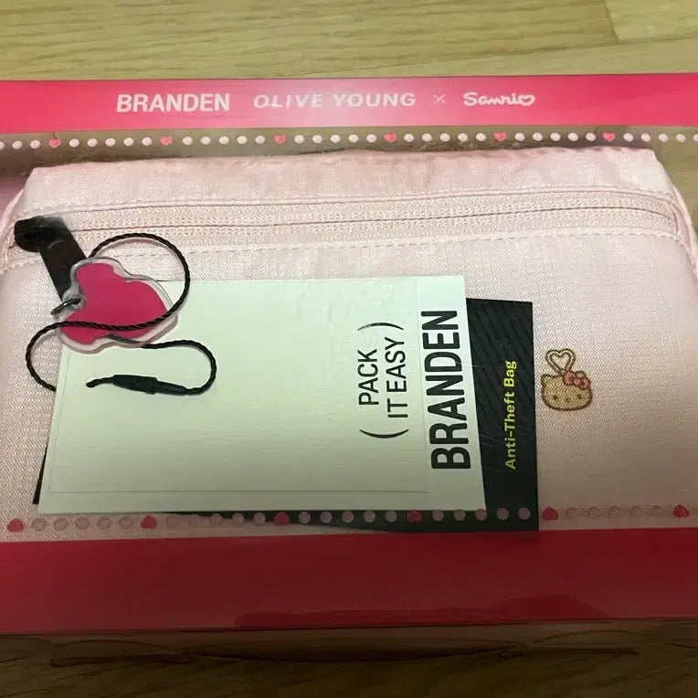 [BUNJANG] Brandon Kitty Wallet Bag - Pink / 브랜든 키티 월렛백 핑크