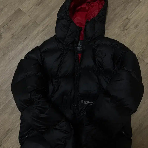 [BUNJANG] Apple Apparel Padded Jacket Black/Red / 애플어패럴 패딩 블랙/레드