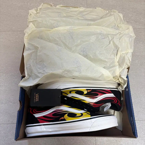 [BUNJANG] Vans Premium Old Skool Sneakers (New) / 반스 프리미엄 올드스쿨 275 (새상품)