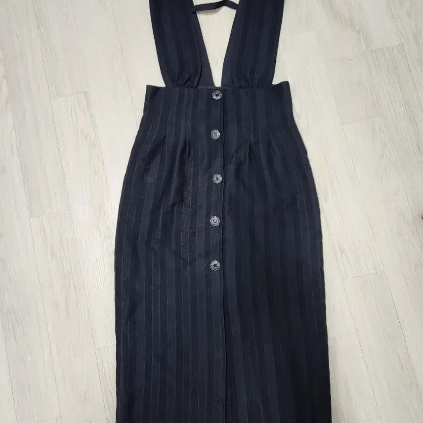 [BUNJANG] Egoist Suspender Dress / 에고이스트 서스펜더원피스