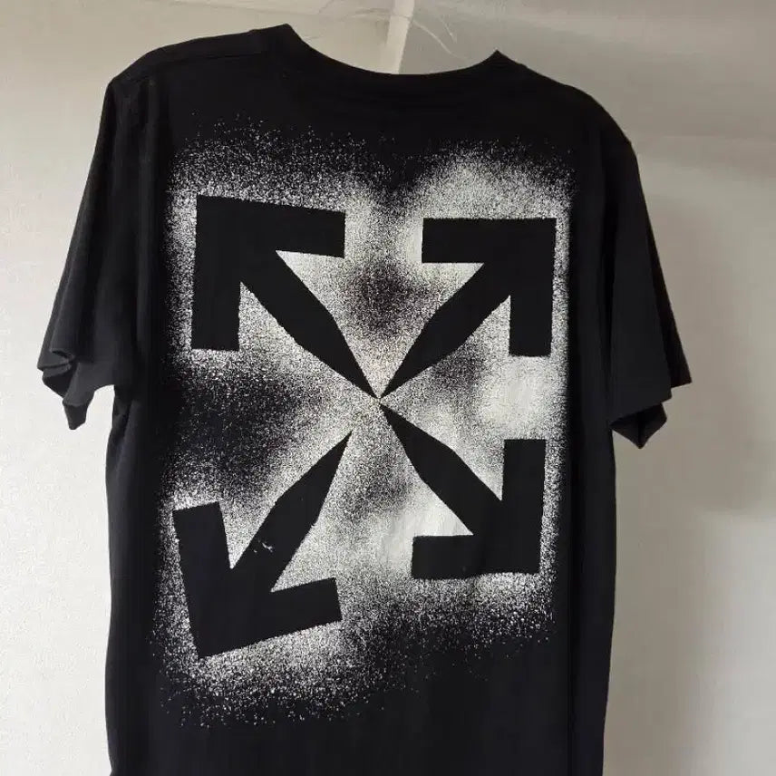 [BUNJANG] Off-White Black T-Shirt / 오프화이트 반팔티 블랙