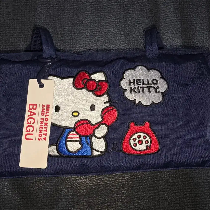 [BUNJANG] BAGGU x Hello Kitty Nylon Bowler Bag / [새상품]바쿠 x 헬로키티 나일론 보울러 백