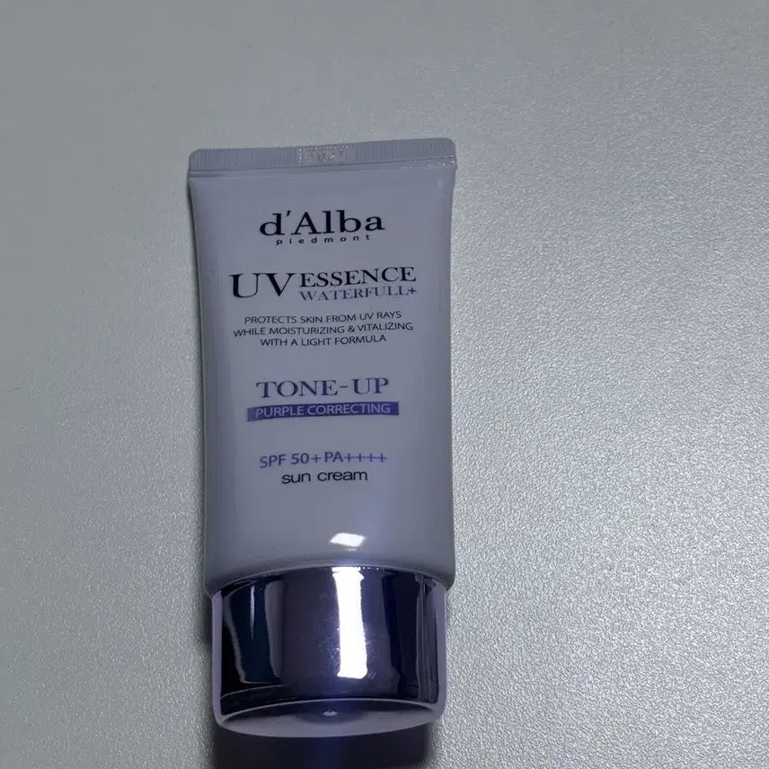 [BUNJANG] d'Alba Waterful Tone-Up Sun Cream Purple / 달바 워터풀 톤업 선크림 퍼플 보라