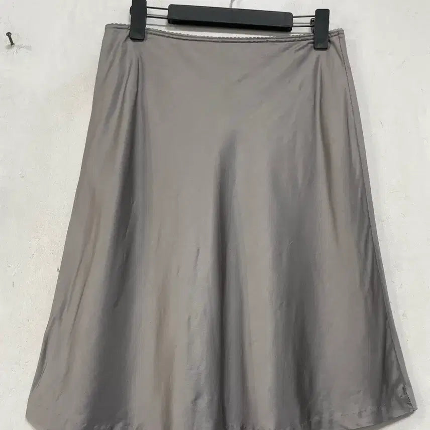 [BUNJANG] N7032 Silky Satin Skirt / N7032 Fre 실키새틴 스커트.