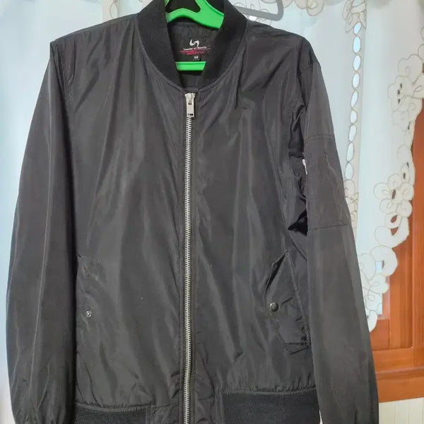 [BUNJANG] Revel Logo Jacket / 레블로고자켓 팔아요