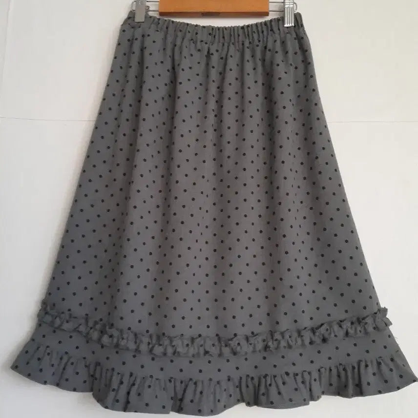 [BUNJANG] Charcoal Dot Frill Midi Skirt / 차콜 도트 미디스커트