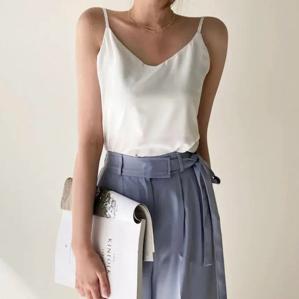 [BUNJANG] Adjustable Strap Satin Sleeveless Top / 데일리 새틴 슬리브 나시(끈 조절 가능)
