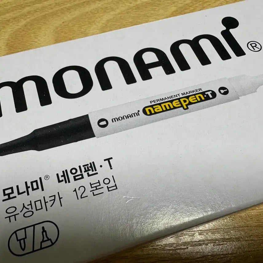 [BUNJANG] Monami Name Pen T (Two-way) Set (12 Pens) / <모나미 네임펜T(양방향) 12개입 1박스> 새상품 미사용 유성마카 트윈타입