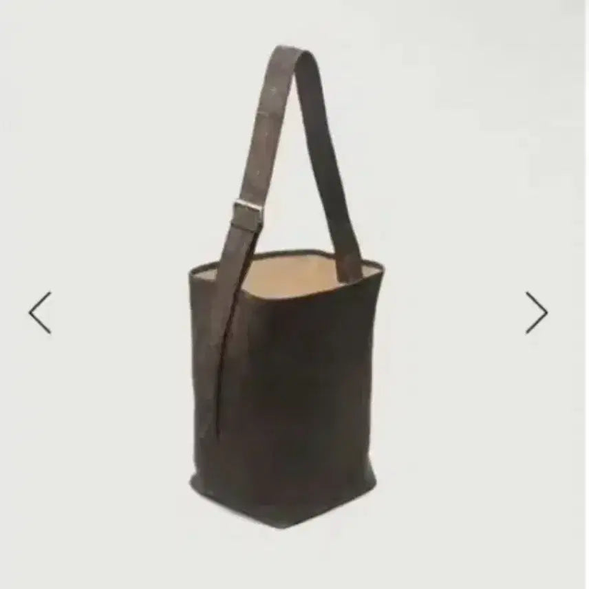 [BUNJANG] The Barnet Nubuck Bag / 더바넷 누벅 가방
