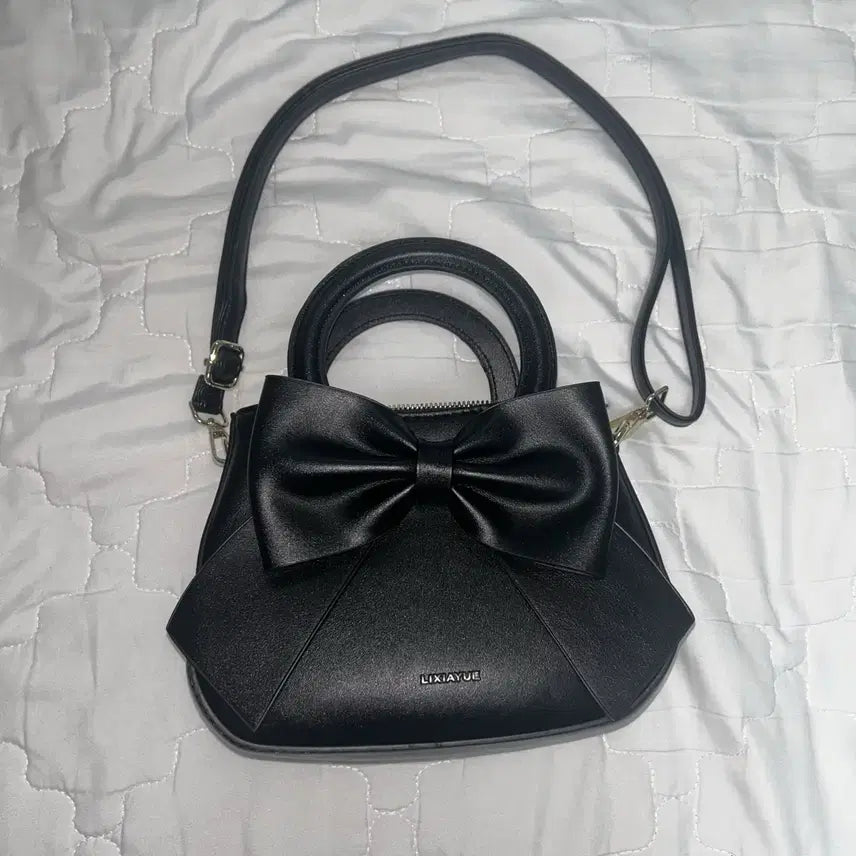 [BUNJANG] Shein Black Ribbon Handbag / 에이블리 쉬인 블랙 리본 핸드백!!!