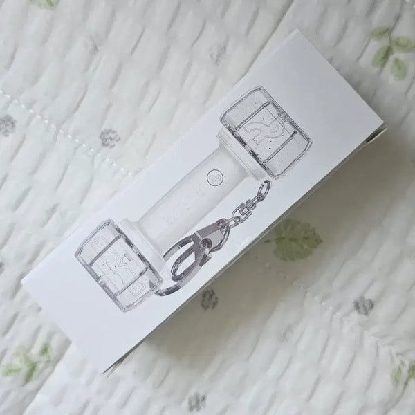[BUNJANG] PLAVE Abyong Lightstick Keychain / 플레이브 아뵹 응원봉 키링