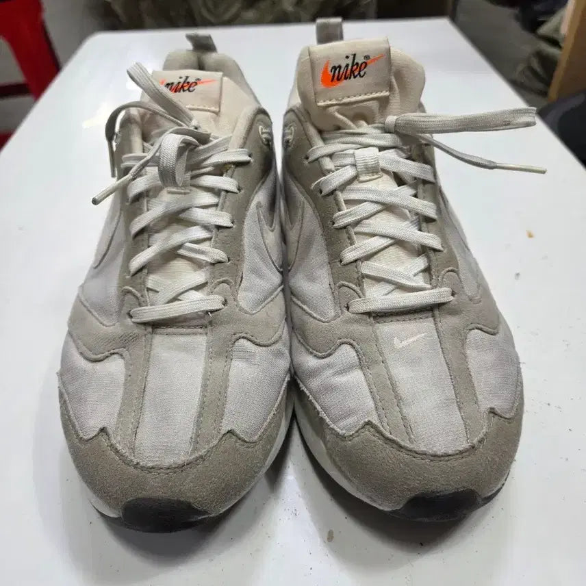 [BUNJANG] Nike Air Max Dawn 270 Sneakers / 나이키 에어맥스 던 270