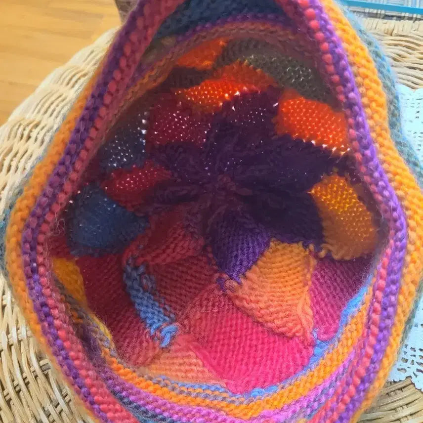 [BUNJANG] Handmade Knitted Bucket Hat / 핸드메이드 손뜨개 모자