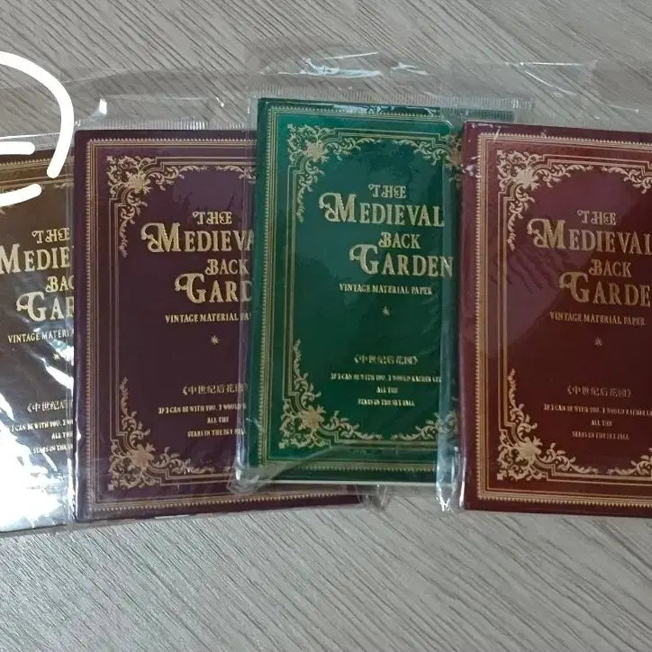 [BUNJANG] Medieval Retro Diary Deco Sticker & Postcard Bundle Set / [일괄판매] 중세 레트로 다꾸 스티커 엽서