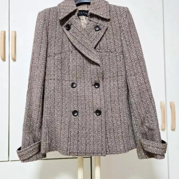 [BUNJANG] MICHA 100% Wool Herringbone Double-Button Jacket / 미샤))울100헤링본자켓