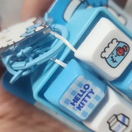 [BUNJANG] Sanrio Hello Kitty Blue 4-Keycap Keychain / 정품 헬로키티 블루 4구 키캡 키링