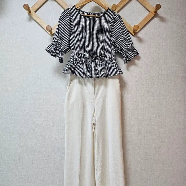 [BUNJANG] Gingham Check Ruffle Blouse with Waist String / 깅엄 체크 허리 스트링 프릴 블라우스 (