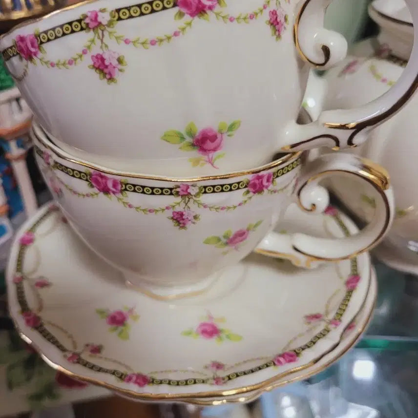 [BUNJANG] Antique Rose Pattern Teacup Set / 앤틱 장미 무늬 찻잔 세트수입 쉐비