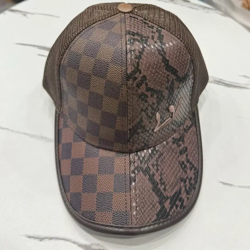 [BUNJANG] Snake Pattern Check Mix Ball Cap Brown / 스네이크 패턴 볼캡 브라운