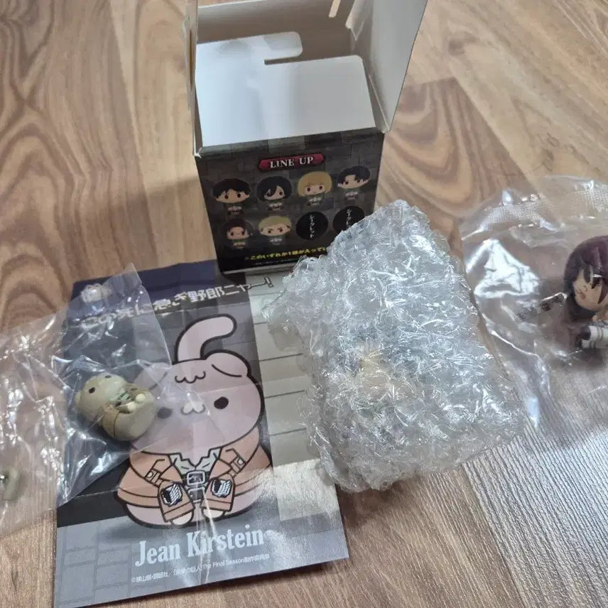 [BUNJANG] Attack on Titan Choco Noko Levi, Sasha, Jean Set / 진격의거인#초코노코#리바이#샤샤#메가캣쟝#팔아요