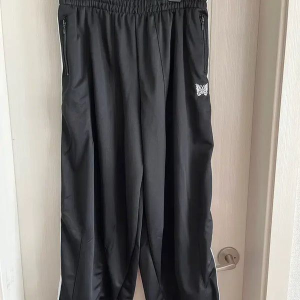 [BUNJANG] Basic Wide Track Pants Black / 와이드 트랙팬츠 니들 ㅅ 블랙 기본