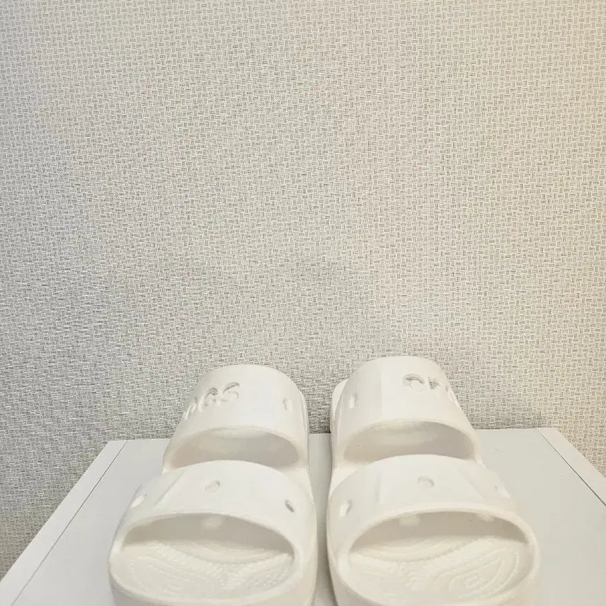 [BUNJANG] Crocs Bayaband Platform Sandal White / 크록스 바야 플랫폼 샌들 화이트 230