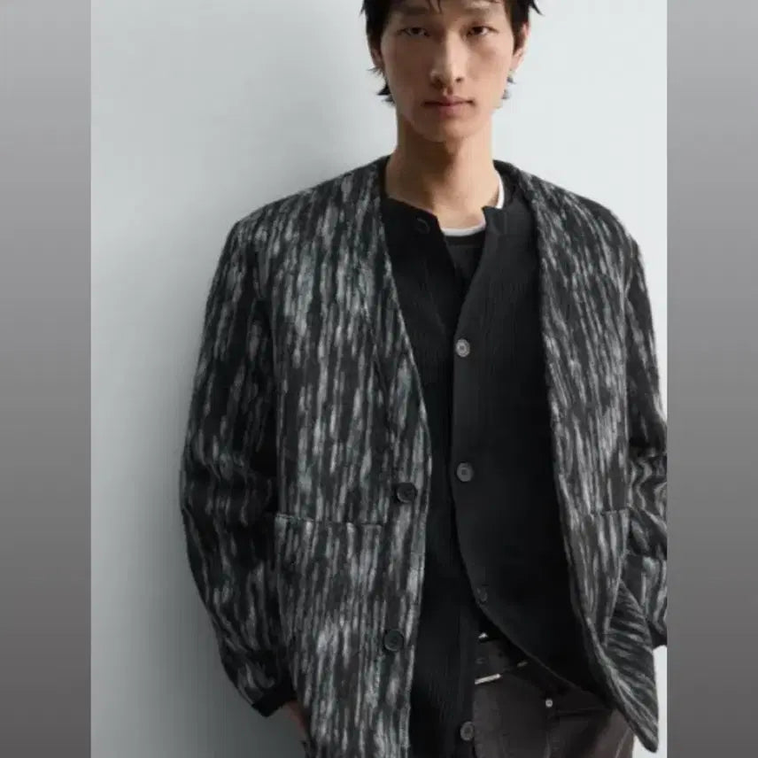 [BUNJANG] Zara Abstract Jacquard Cardigan Jacket / (새상품) ZARA 자라 앱스트랙트 자카드 가디건 자켓 L사이즈