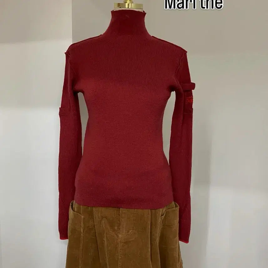 [BUNJANG] Marithe Burgundy Wool Turtleneck T-Shirt / Marithe 버건디 울 폴라T