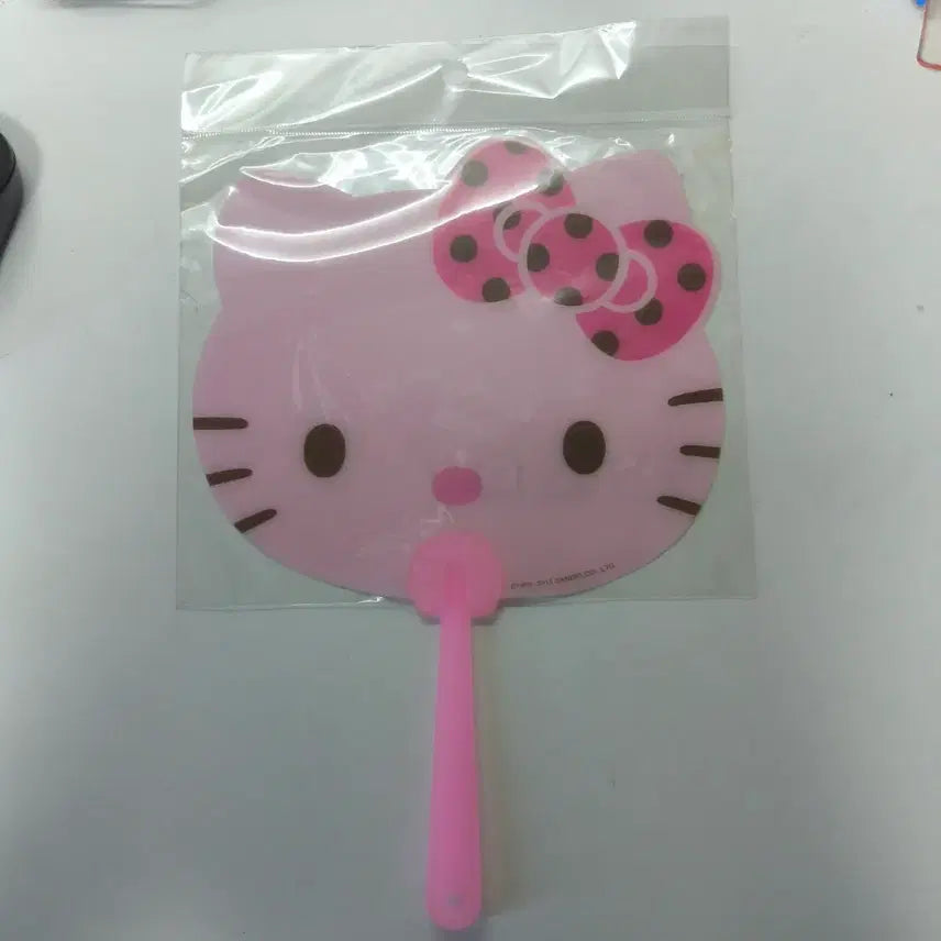 [BUNJANG] Classic Hello Kitty Fan / 고전 헬로키티 부채