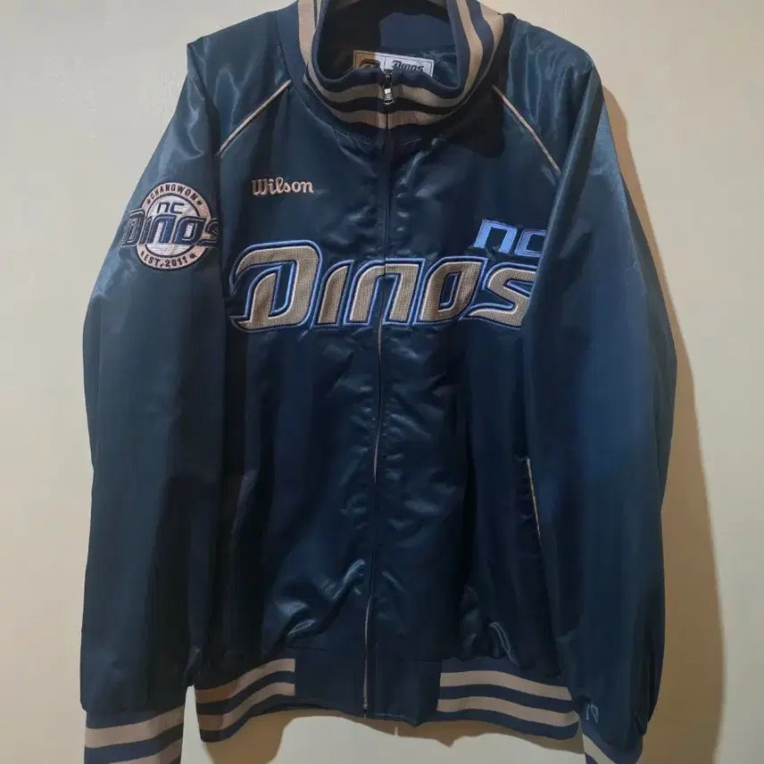 [BUNJANG] NC Dinos Wilson Baseball Jacket L (100) / NC다이노스 윌슨 야구점퍼 L(100)