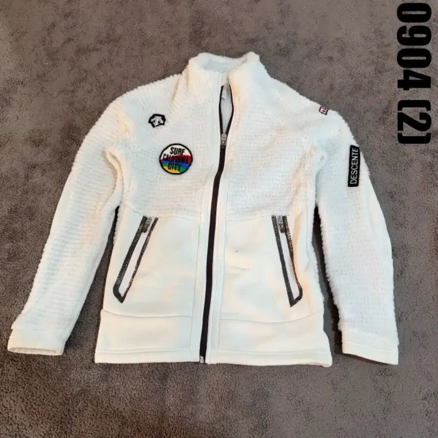 [BUNJANG] Descente Fleece Jacket Ivory / 데상트 플리스 아이보리 자켓