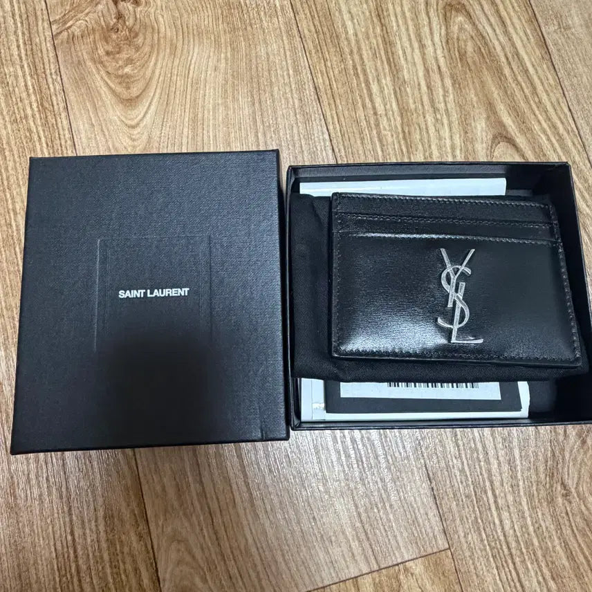 [BUNJANG] Saint Laurent Monogram Card Holder / 생로랑 모노그램 카드홀더 485631-0SX0E-1000