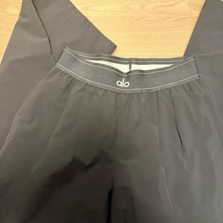 [BUNJANG] ALO Bending Trouser Pants XS / 알로 밴딩 트라우저 팬츠 xs
