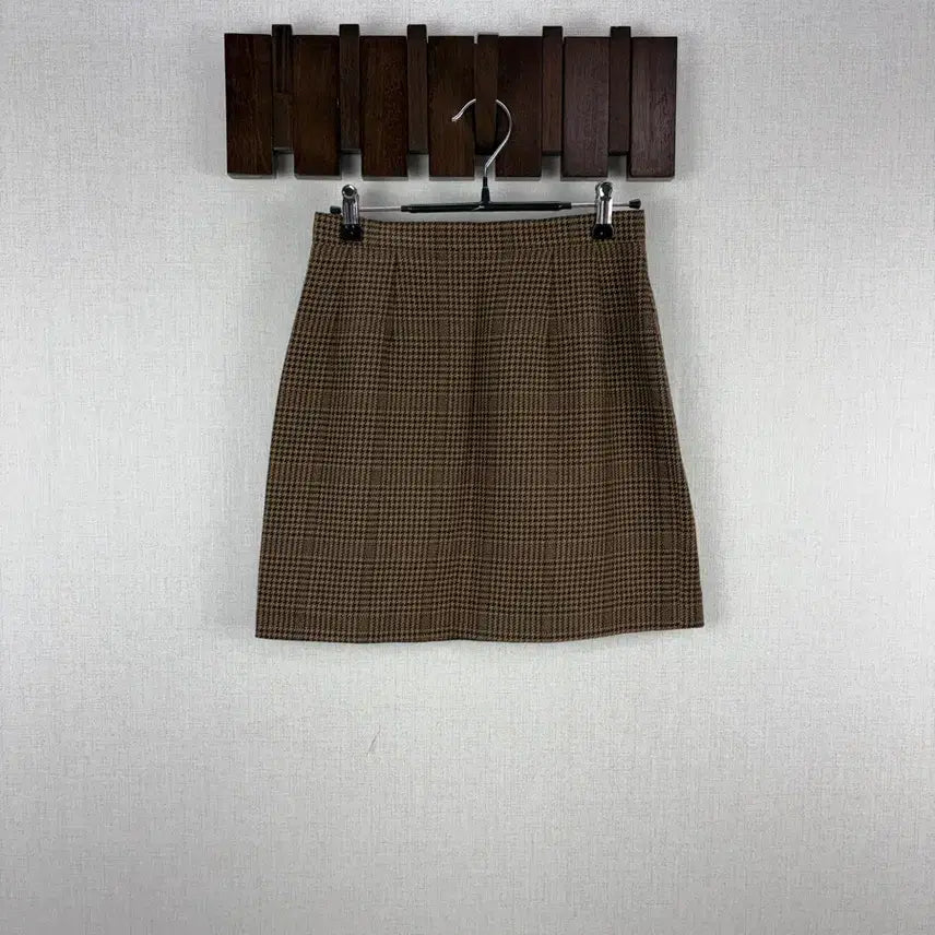 [BUNJANG] Burberry Authentic Brown Check Mini Skirt / 버버리 정품 브라운 체크 미니스커트