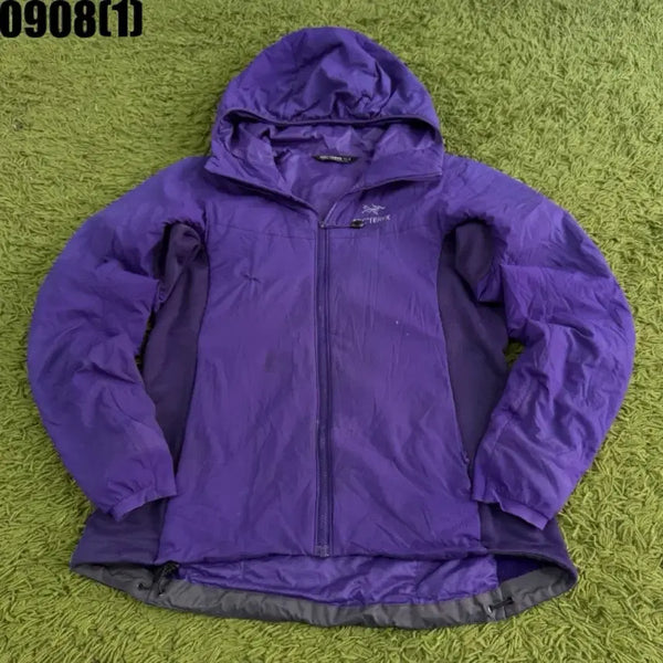 [BUNJANG] Arc'teryx Women's Zip-Up Training Jacket Windbreaker / 아크테릭스 트레이닝 상의 집업 자켓 바람막이