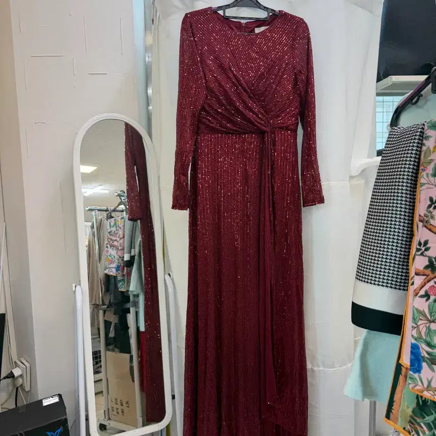 [BUNJANG] Sparkling Red Sequin Long Dress / 화려한 레드 스팽글 롱 원피스
