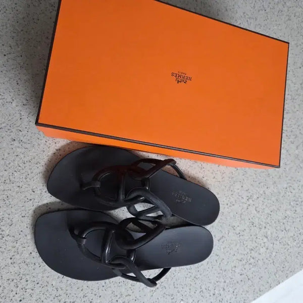 [BUNJANG] Hermes Ezeri Sandal Noir / [37]에르메스 에제리 샌들 누아