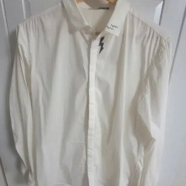 [BUNJANG] Ivory Lightning Hidden Shirt / 아이보리번개히든셔츠단면47총장 72조금큰 100사이즈