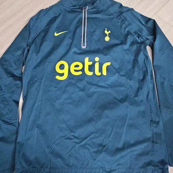 [BUNJANG] Tottenham Hotspur Player Issue Shield Top (L105) / 토트넘핫스퍼 지급용 쉴드탑(L105)