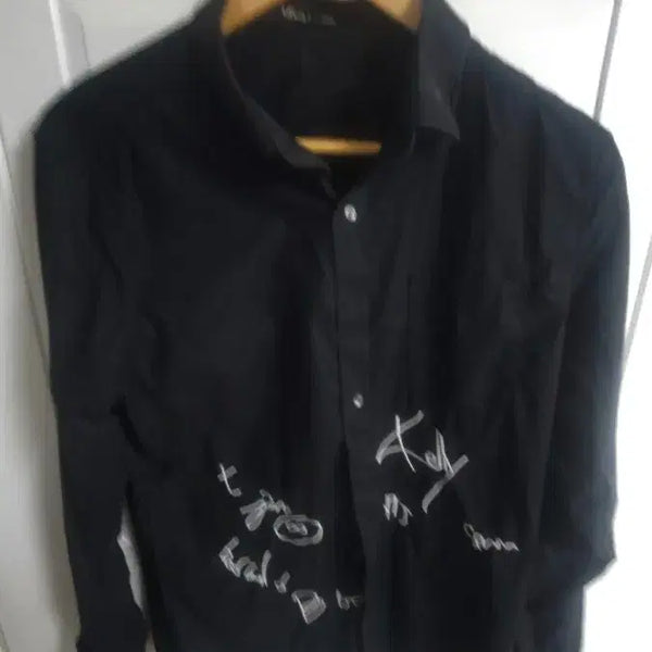 [BUNJANG] Black Embroidered Shirt / 블랙셔츠 자수 단면46총장 71100 사이즈
