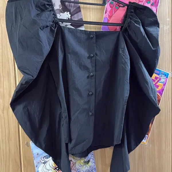 [BUNJANG] Black Square Neck Puff Sleeve Blouse / 블랙 스퀘어넥 퍼프 소매 블라우스