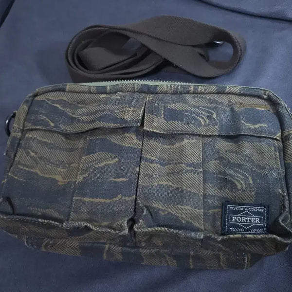 [BUNJANG] Porter Green Eye Tiger Camo Shoulder Bag / 포터 그린아이 숄더백 타이거카모