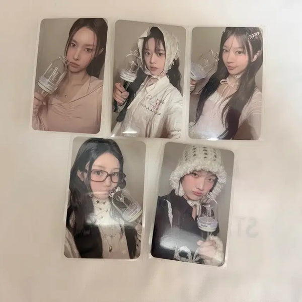 [BUNJANG] ILLIT 응원봉 Photocard Bundle Set / 아일릿 응원봉 포카 세트 일괄 양도