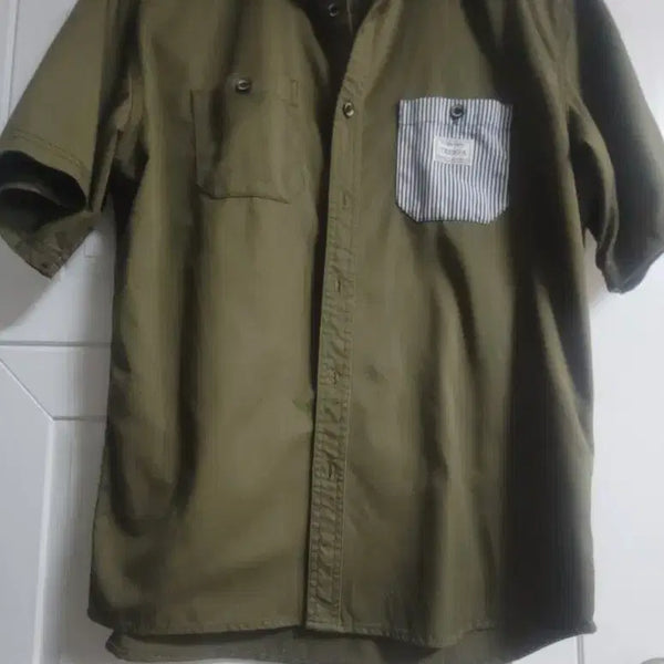 [BUNJANG] Short Sleeve Shirt Size 100 / 반팔 셔츠 100사이즈