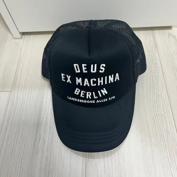 [BUNJANG] Deus Ex Machina Berlin Cap / 데우스 베를린