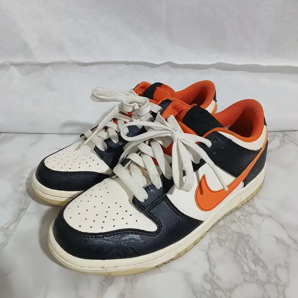 [BUNJANG] Nike Dunk Low Women's Sneakers 235 / 나이키 덩크 로우 여성 운동화 235 (26D720)