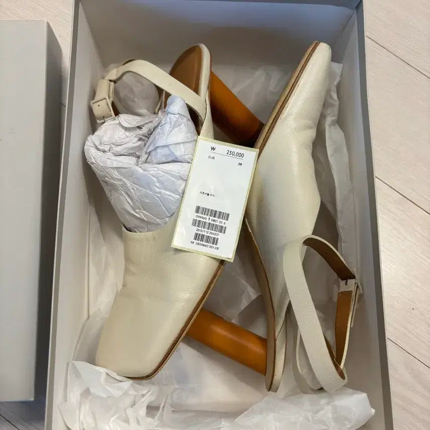 [BUNJANG] COS Real Leather Strap Heels / cos 코스 브랜드 리얼 가죽 스트랩 힐(정가 205,000원)